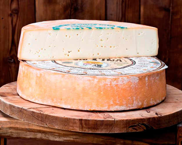 Organic Fontina Cheese of Val d’Ayas